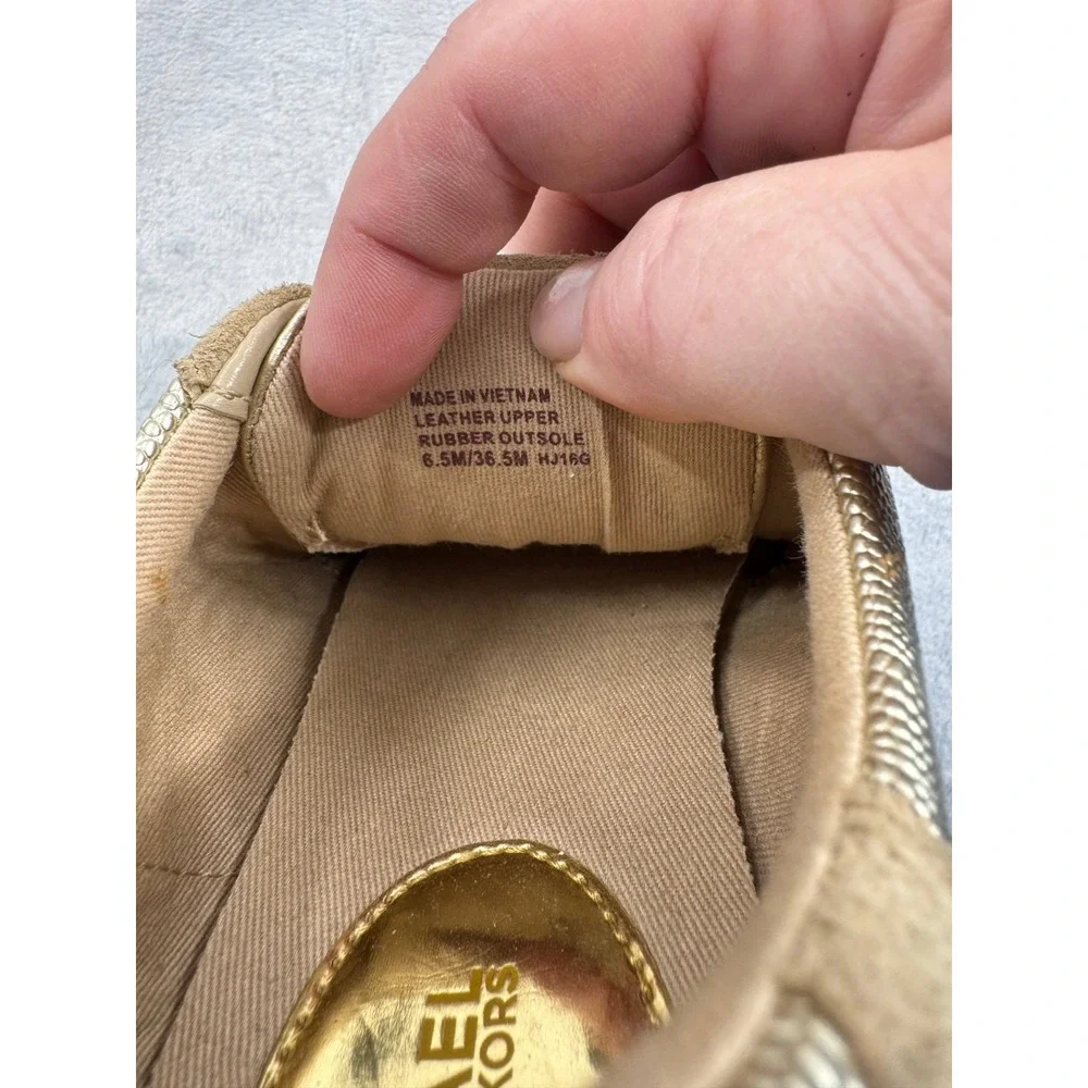 Michael Kors Stanton Trainer Sneakers Women's 6.5M Metallic Gold Lace Up Low Top